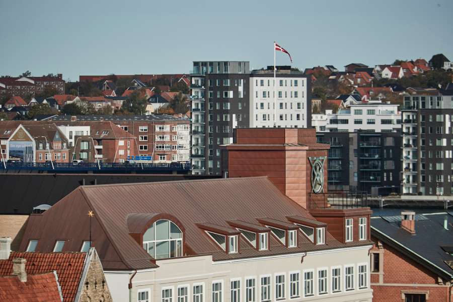 Eye-catching copper roof in the heart of Aalborg, Østerågade 27, 9000 Aalborg
